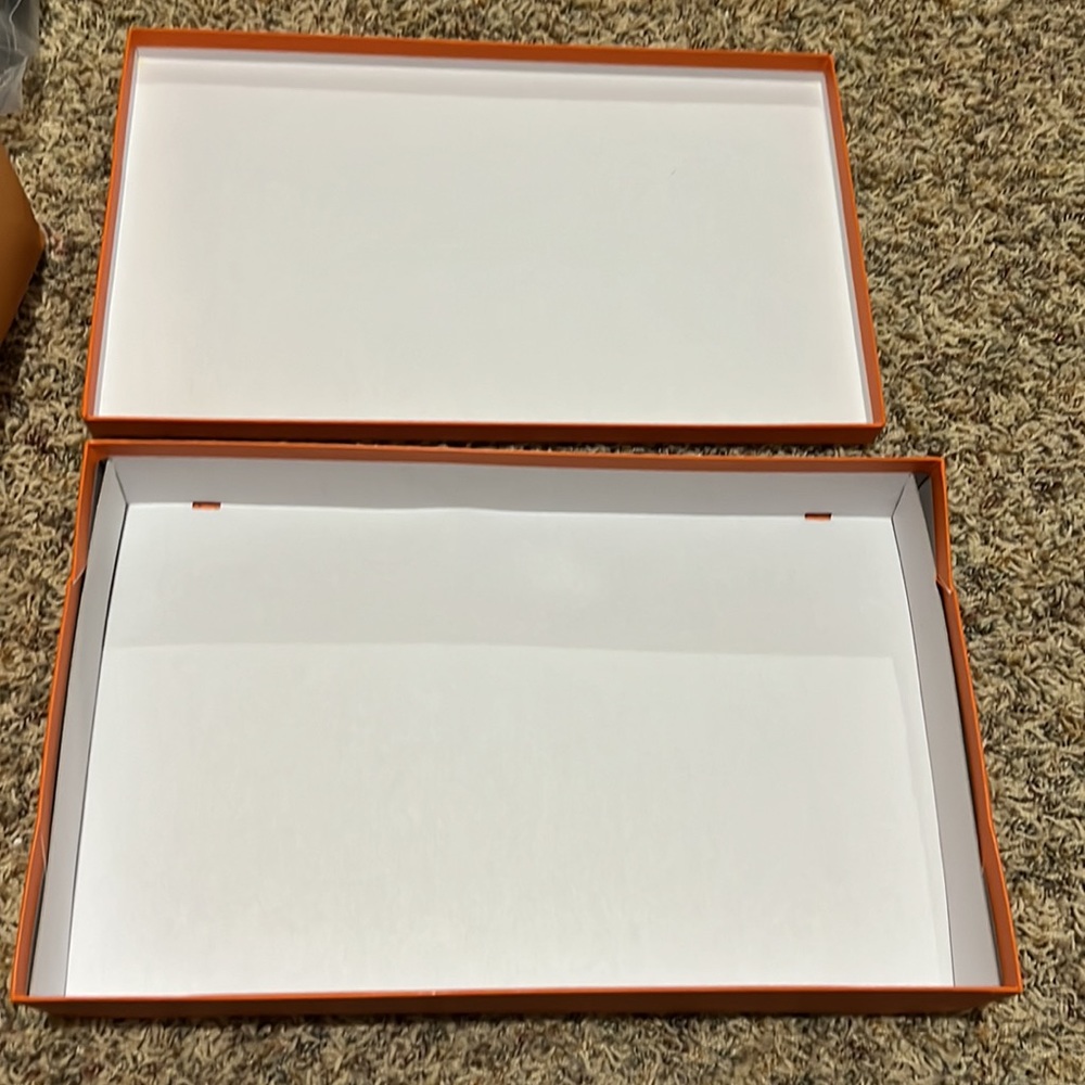 Hermes Large Box - Picture 2 of 3